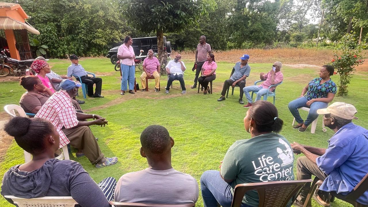 Transformación Comunitaria / Community Transformation